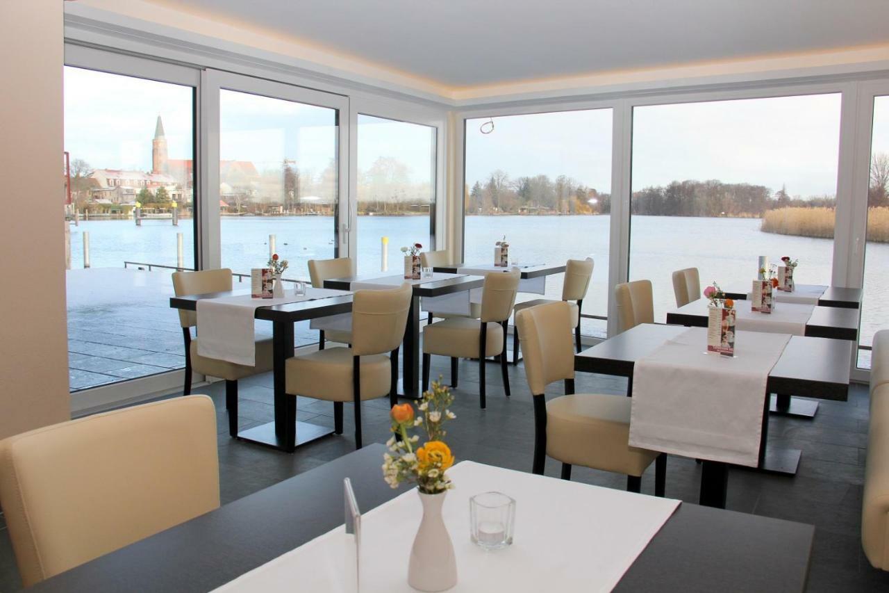 Ferienwohnung Am Pfaffe-Kai Brandenburg  Buitenkant foto