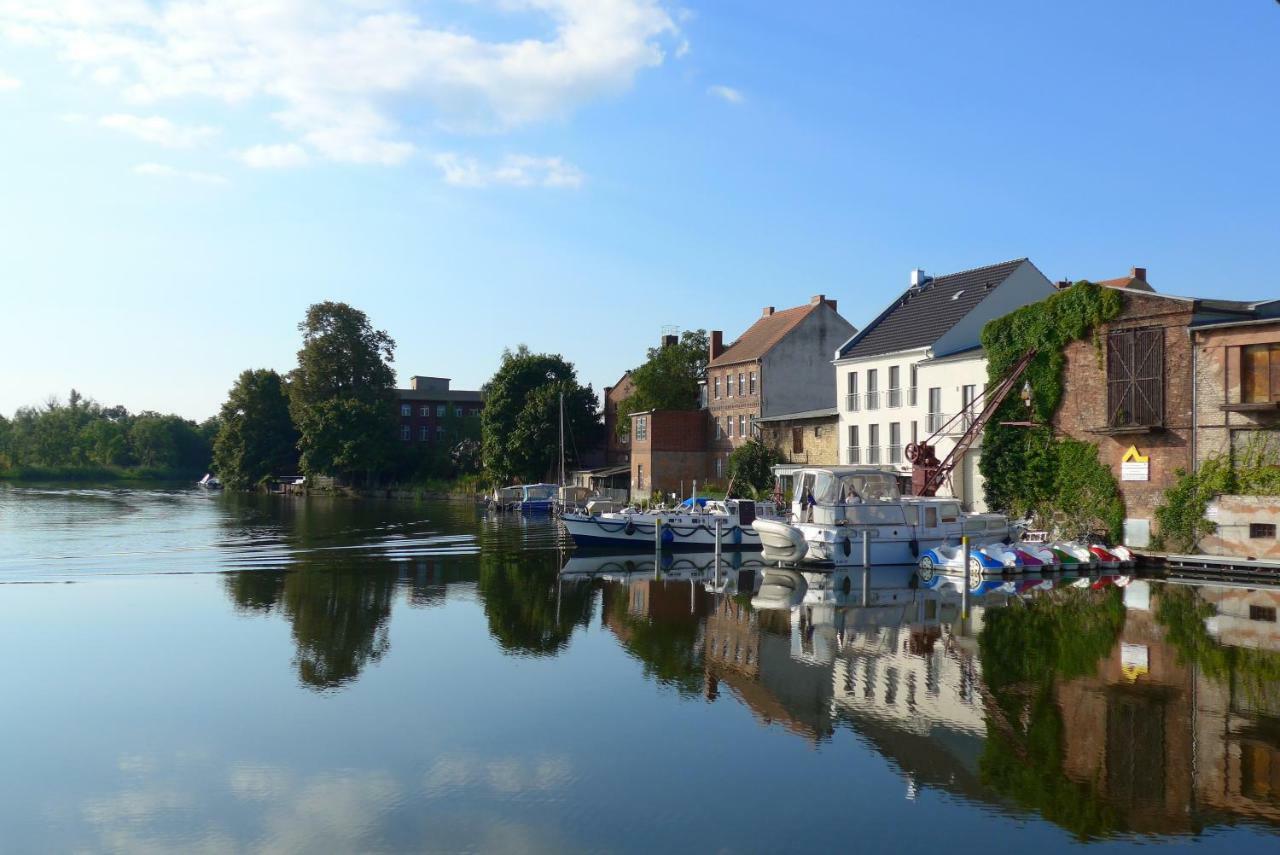 Ferienwohnung Am Pfaffe-Kai Brandenburg  Buitenkant foto