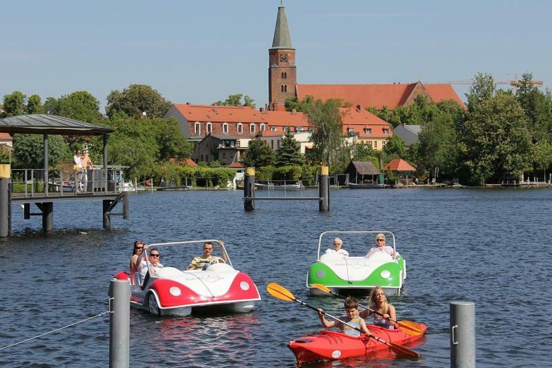 Ferienwohnung Am Pfaffe-Kai Brandenburg  Buitenkant foto